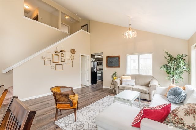 824 Blueberry Lane, Bellingham, WA 98229