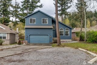 824 Blueberry Lane, Bellingham, WA 98229