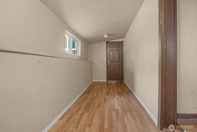 3005 3rd Avenue W, Seattle, WA 98119
