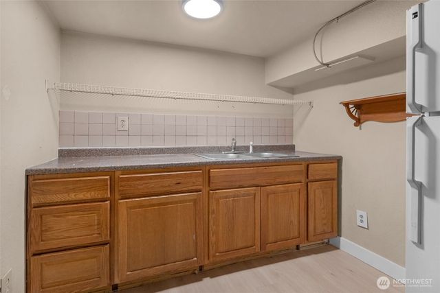 3005 3rd Avenue W, Seattle, WA 98119