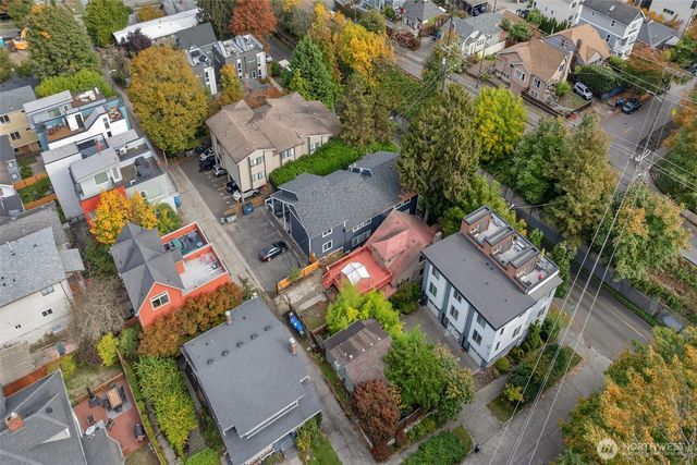 3005 3rd Avenue W, Seattle, WA 98119