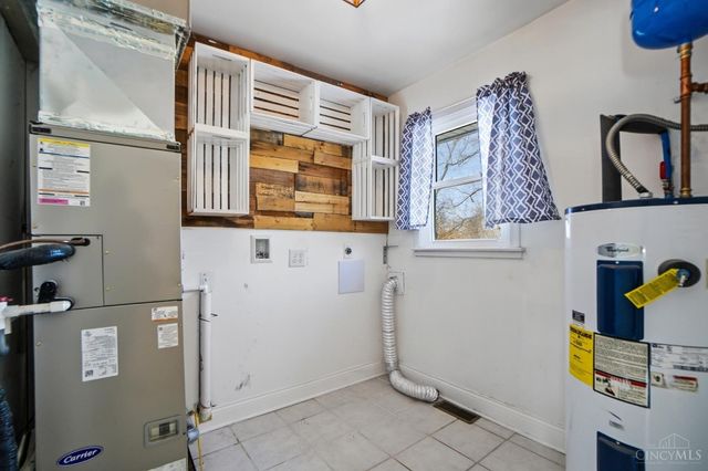 5744 Lynn Street, Franklin Twp, OH 45005