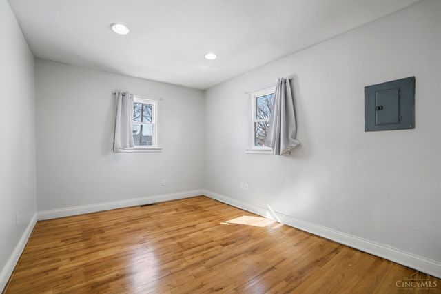 5744 Lynn Street, Franklin Twp, OH 45005