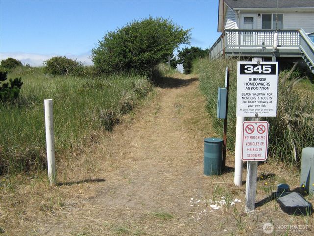 34500 G Street, Ocean Park, WA 98640