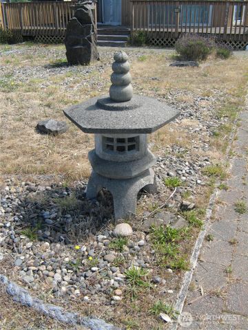 34500 G Street, Ocean Park, WA 98640