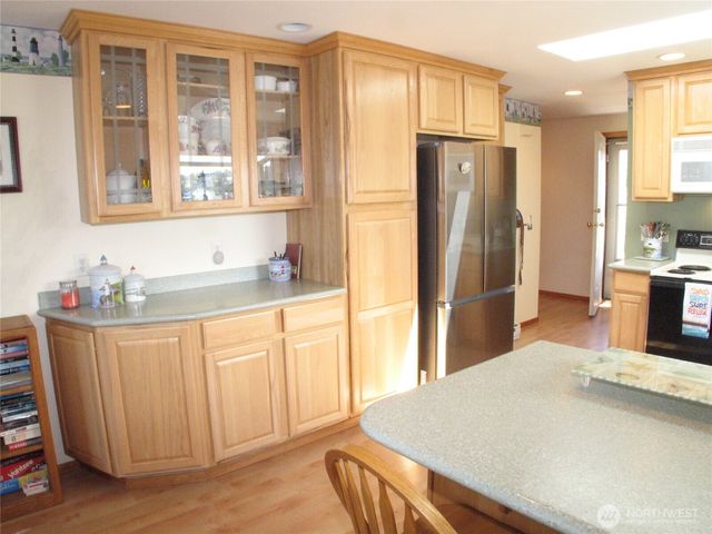 34500 G Street, Ocean Park, WA 98640