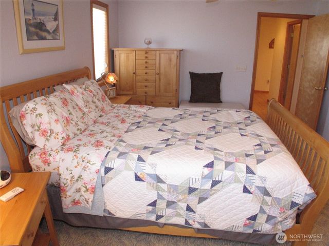 34500 G Street, Ocean Park, WA 98640