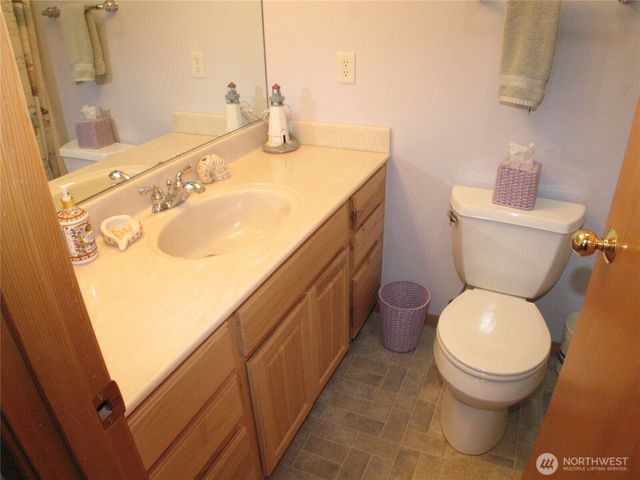 34500 G Street, Ocean Park, WA 98640