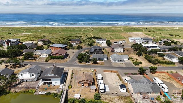 34500 G Street, Ocean Park, WA 98640