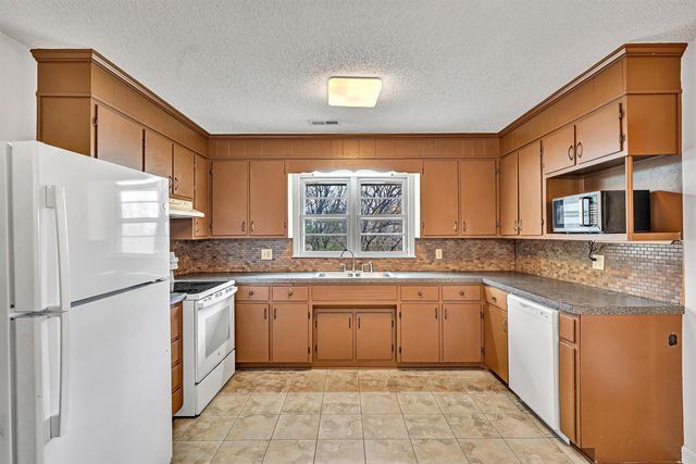 1717 Wirtz RD, Wirtz, VA 24184