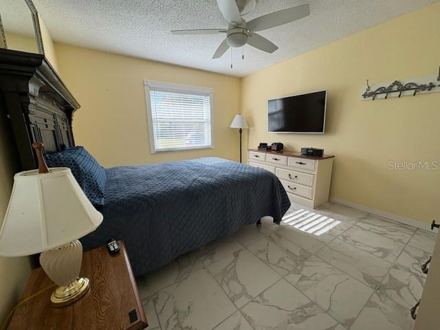 326 GRAYSTON PLACE 125, Sun City Center, FL 33573