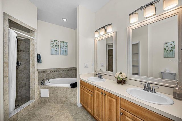 1239 VISTA WAY, Clearwater, FL 33755