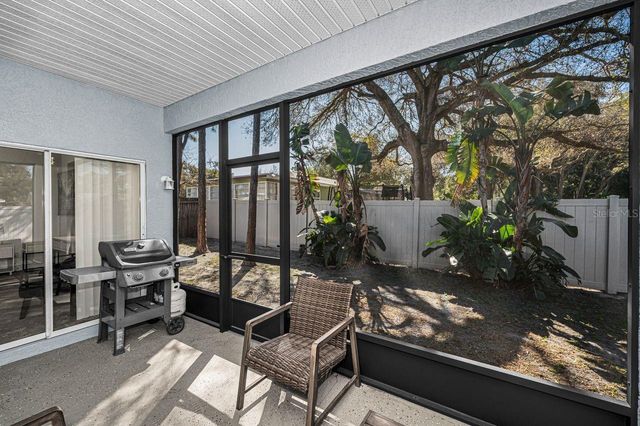 1239 VISTA WAY, Clearwater, FL 33755