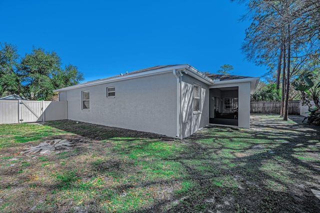 1239 VISTA WAY, Clearwater, FL 33755