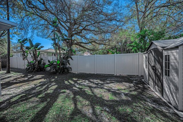 1239 VISTA WAY, Clearwater, FL 33755