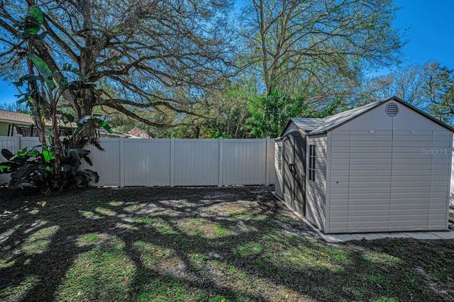 1239 VISTA WAY, Clearwater, FL 33755