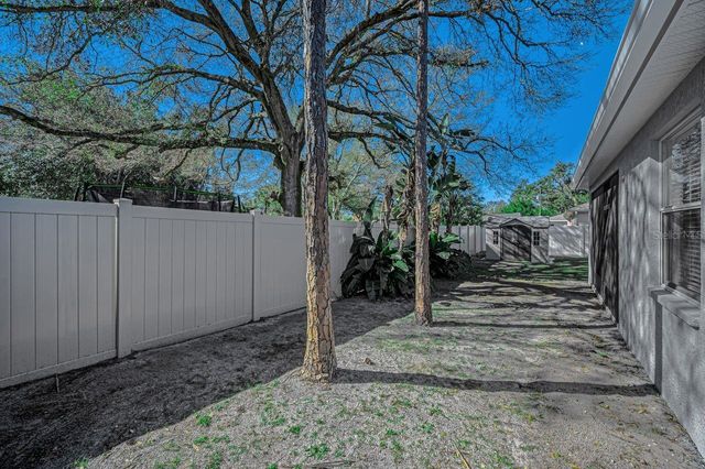 1239 VISTA WAY, Clearwater, FL 33755