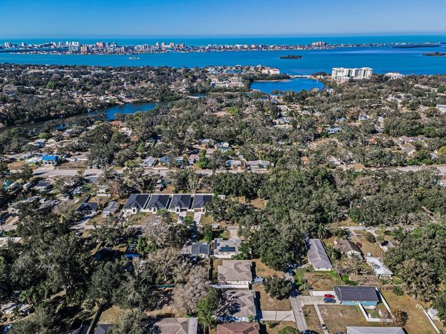 1239 VISTA WAY, Clearwater, FL 33755