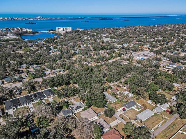 1239 VISTA WAY, Clearwater, FL 33755