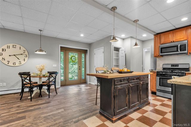 22 Lauro Ridge Court Lower Level, Mahopac, NY 10541