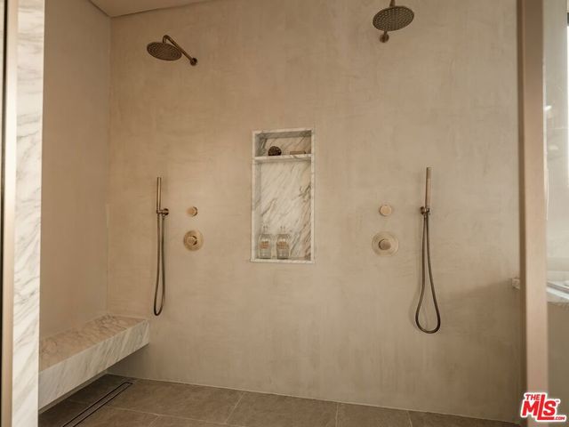 11746 Blix Street, Valley Village, CA 91607