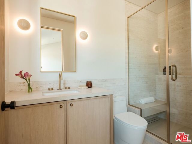 11746 Blix Street, Valley Village, CA 91607