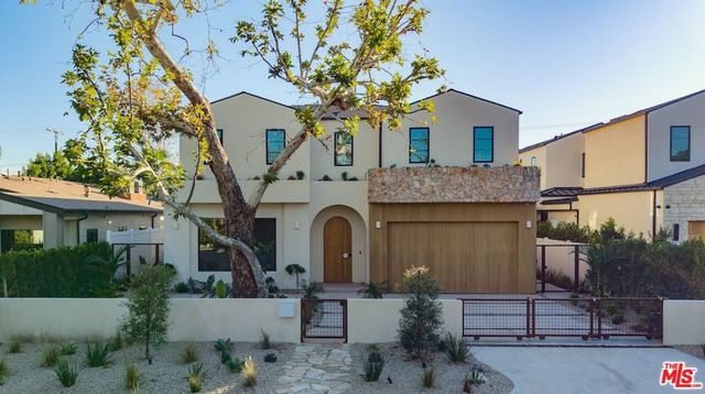 11746 Blix Street, Valley Village, CA 91607