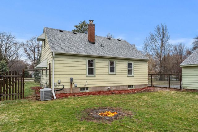 3474 White Bear Avenue N, White Bear Lake, MN 55110