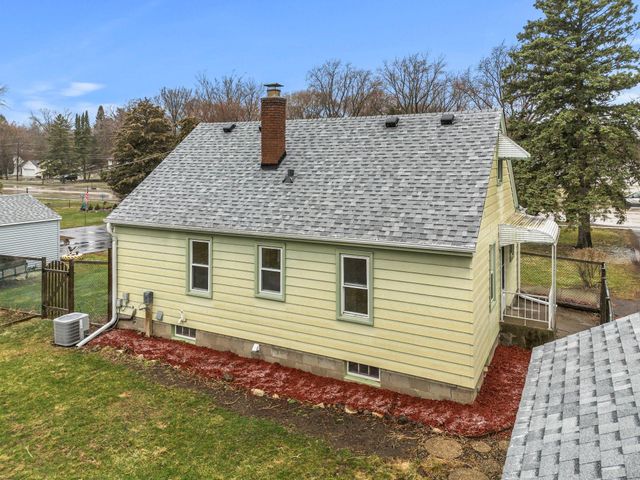 3474 White Bear Avenue N, White Bear Lake, MN 55110