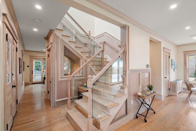 73 Main Street, Hull, MA 02045