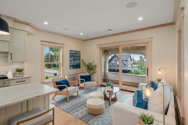 73 Main Street, Hull, MA 02045