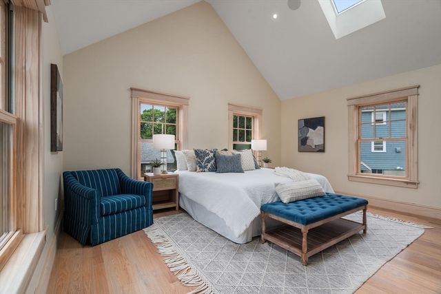 73 Main Street, Hull, MA 02045