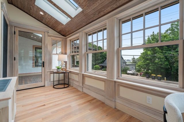 73 Main Street, Hull, MA 02045