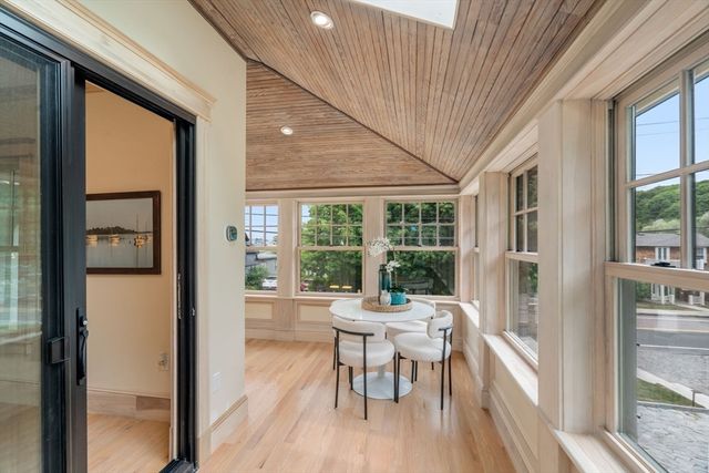 73 Main Street, Hull, MA 02045