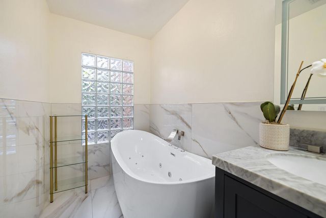 73428 Poinciana Place, Palm Desert, CA 92260