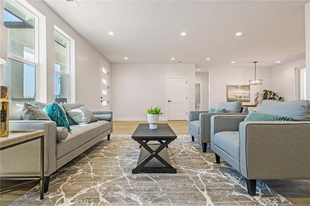 Image 10 of property listing at 5657 Cathy Lane, Paradise, CA 95969