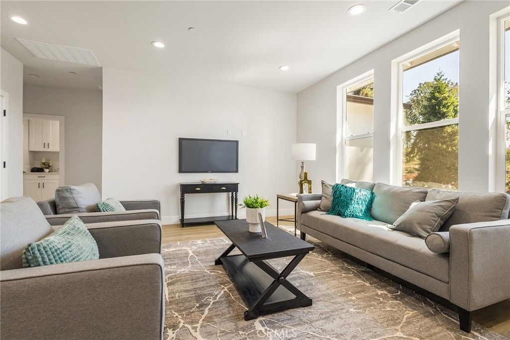 Image 11 of property listing at 5657 Cathy Lane, Paradise, CA 95969