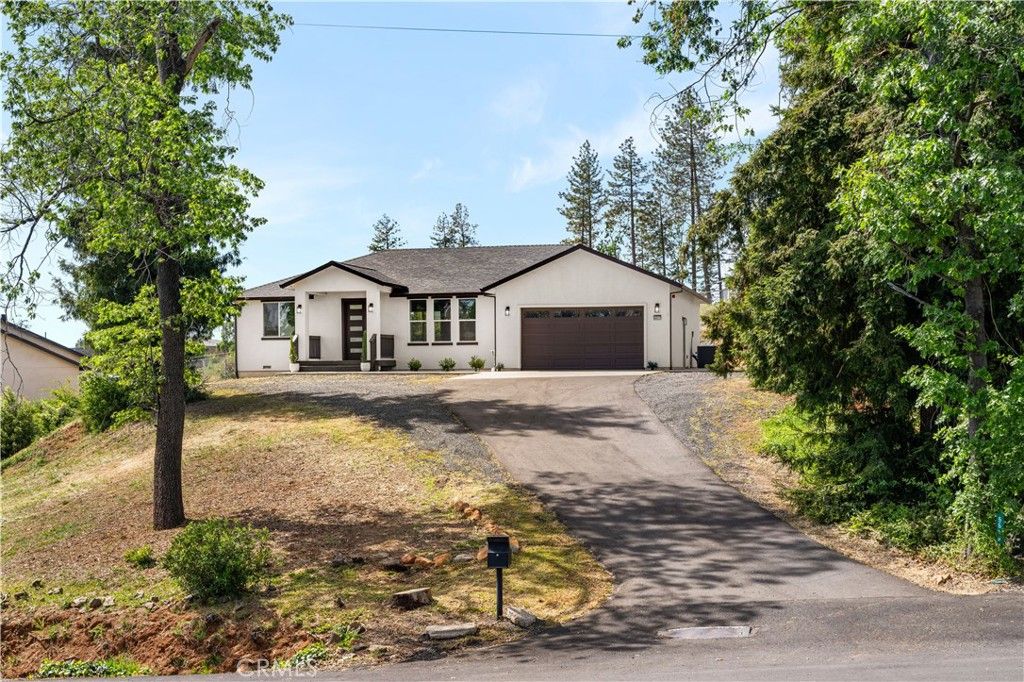 Image 2 of property listing at 5657 Cathy Lane, Paradise, CA 95969