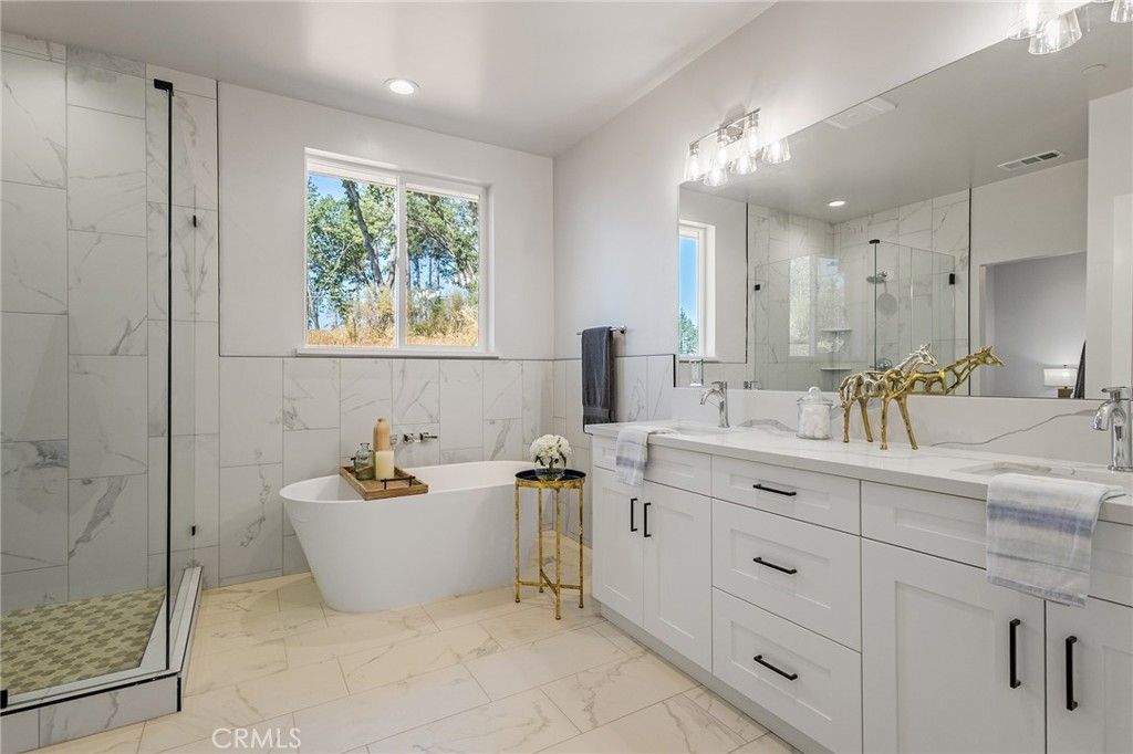 Image 24 of property listing at 5657 Cathy Lane, Paradise, CA 95969