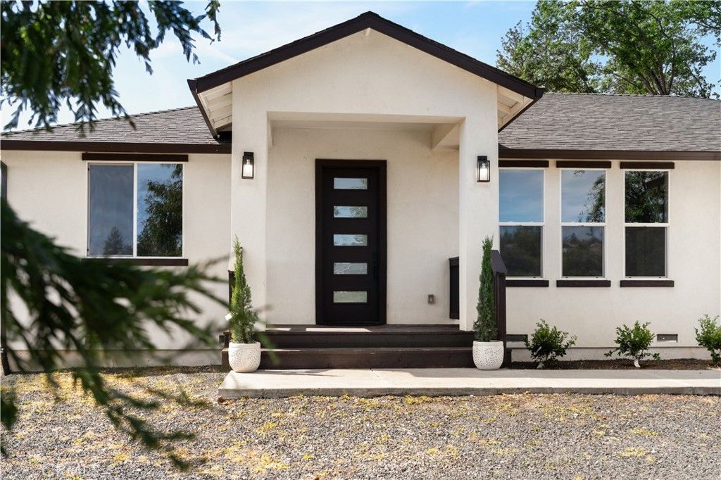 Image 6 of property listing at 5657 Cathy Lane, Paradise, CA 95969