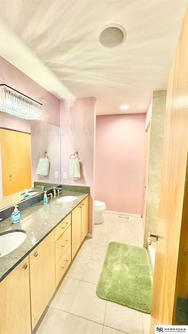 709 Pacific Street, Omaha, NE 68108