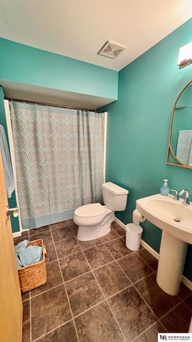 709 Pacific Street, Omaha, NE 68108