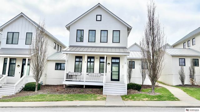 709 Pacific Street, Omaha, NE 68108