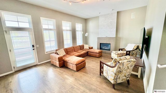 709 Pacific Street, Omaha, NE 68108