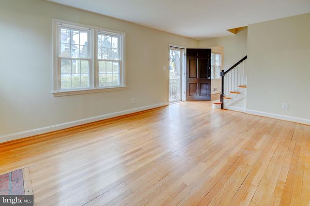 5214 DANBURY RD, Bethesda, MD 20814