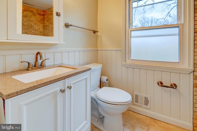 5214 DANBURY RD, Bethesda, MD 20814