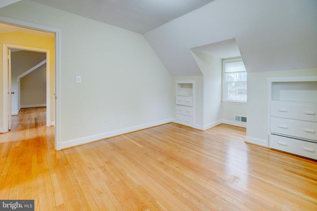 5214 DANBURY RD, Bethesda, MD 20814