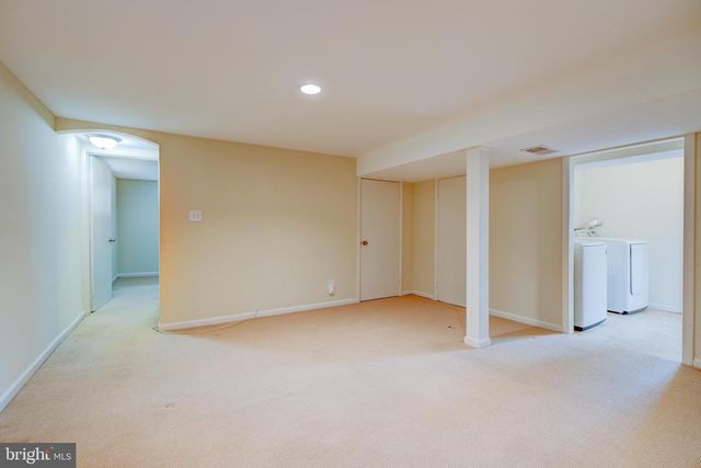 5214 DANBURY RD, Bethesda, MD 20814