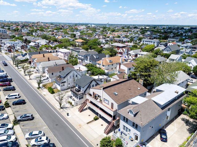 537 E Broadway 201, Long Beach, NY 11561