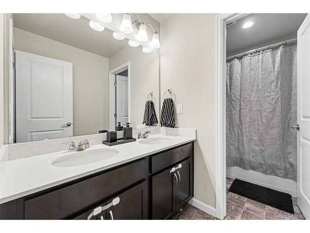 6733 E 119th Pl, Thornton, CO 80233